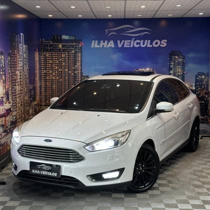 FORD FOCUS 2.0 TITANIUM SEDAN 16V FLEX 4P POWERSHIFT